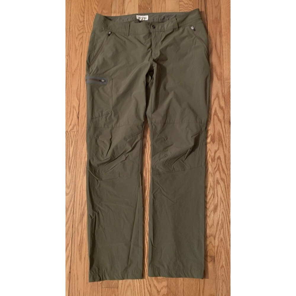 Ultimate Terrain Hiking Pants Women’s 12 Green Nylon Stretch Cargo